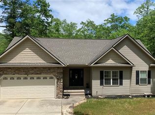 18 Pineview Rd, Fairview, NC 28730