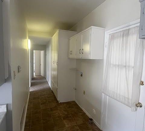 4th image of 227 Wesley Ave