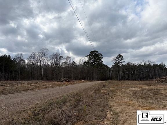 3rd image of 123 Sulphur Springs Rd