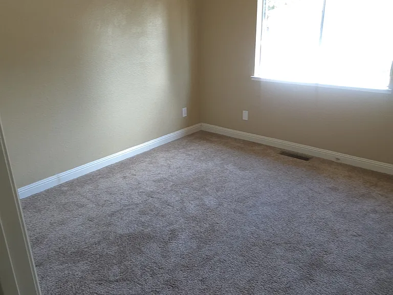 1940 Grande Cir #58 — Photo 18