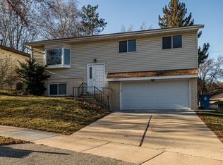 2737 4th Ave NW, Rochester, MN 55901