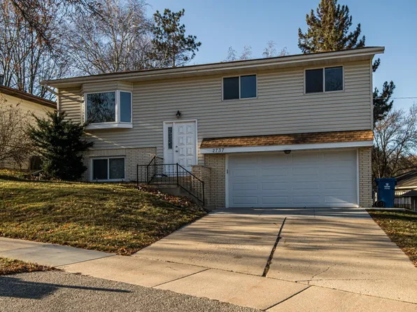 2737 4th Ave NW, Rochester, MN 55901