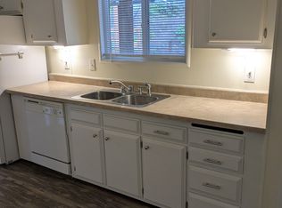8679 University Point Cir NE, Bremerton, WA 98311