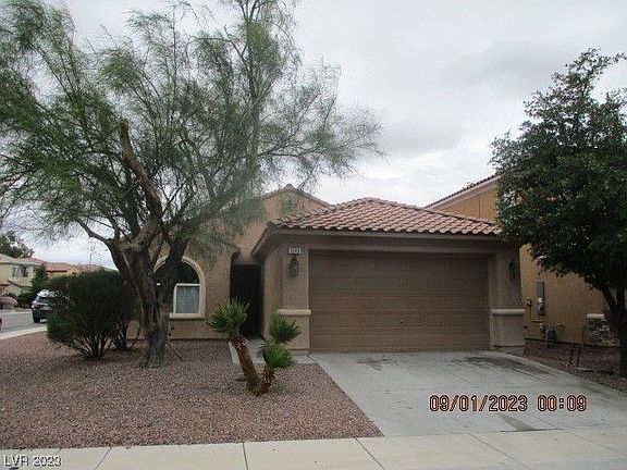 5th image of 3308 Brambling Ave