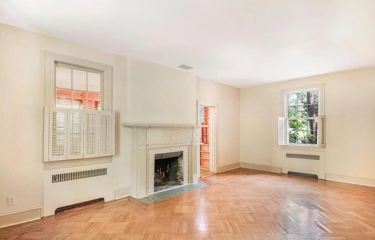 5540 30th St NW — Photo 3