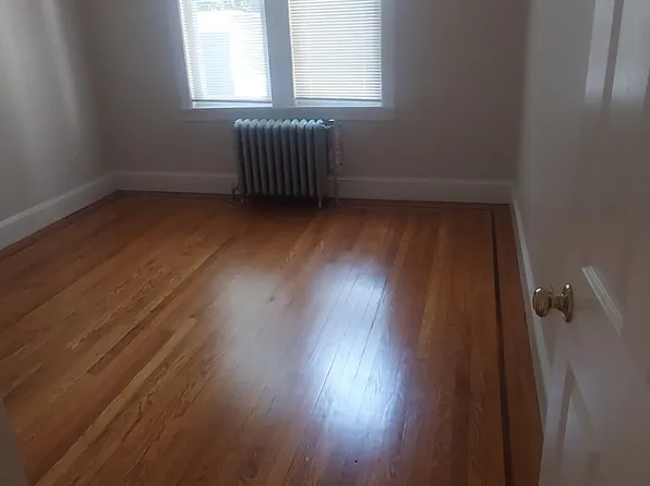 5726 Faraday Avenue image 2 of 8