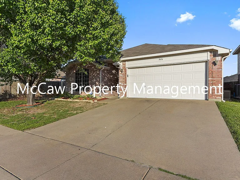 5416 Timber Ridge Dr — Photo 2