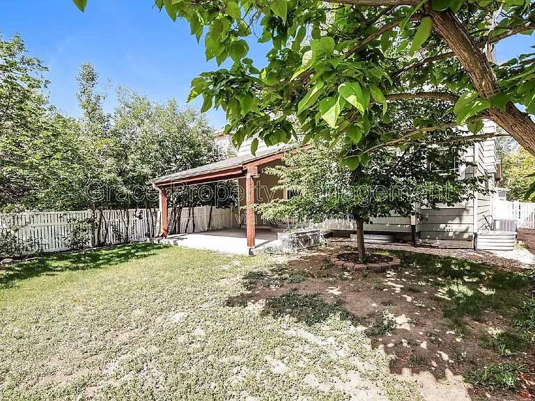 4731 Lucca Dr — Photo 21