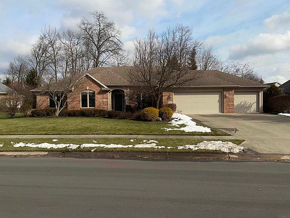 2nd image of 9015 Greyhawk Dr