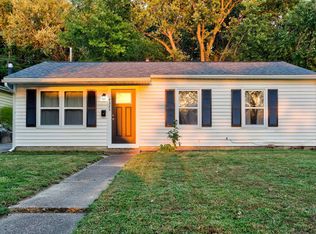 4325 Meadowridge Rd, Evansville, IN 47710