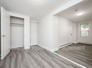 54 Broadway APT 3, Taunton, MA 02780