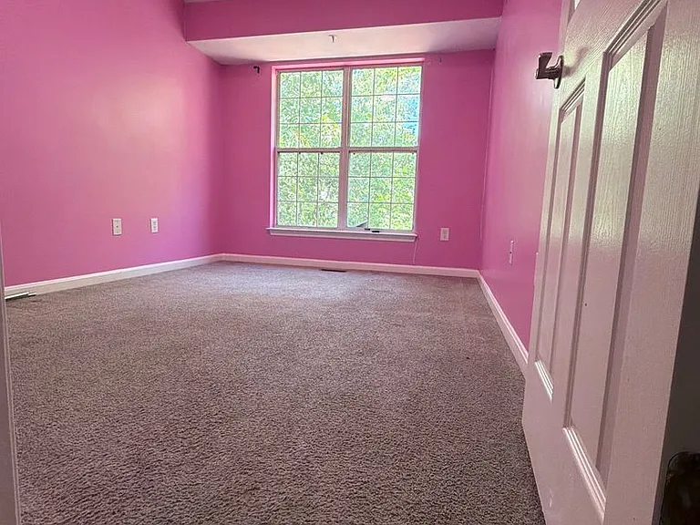2251 Commissary Cir — Photo 17