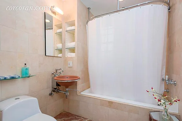 Sold by Corcoran | media 6