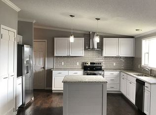 223 Voss Rd, Benton, LA 71006