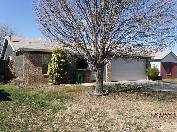 3rd image of 1825 High Butte Dr