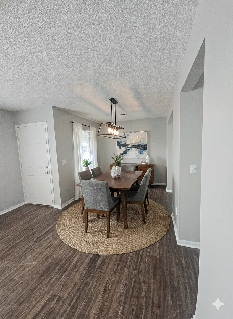 Country Walk Apartments — Photo 2