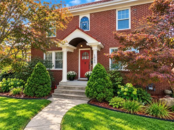 1060 Bank St, Bridgeville, PA 15017