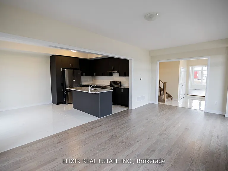 20 Molnar Cres — Photo 29
