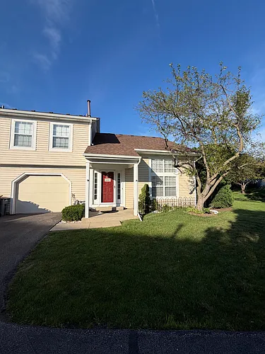 371 Wisteria Dr Photo 1