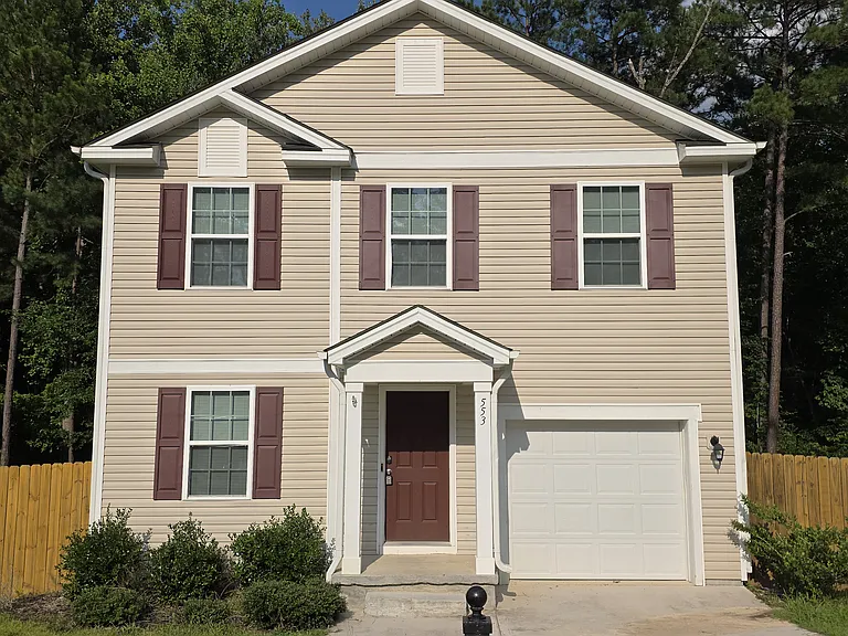 553 Old Salem Dr — Photo 1