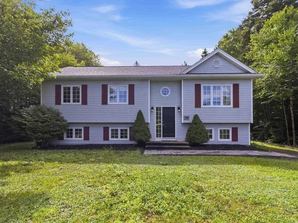 196 Saint George Blvd, Hammonds Plains, NS B4B 1K7