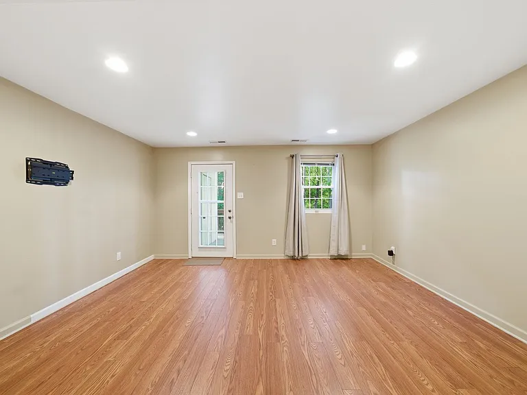 6355 New Market Way — Photo 16