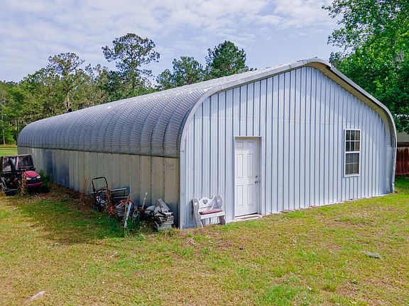 3rd image of 6383 Wiggins Rd