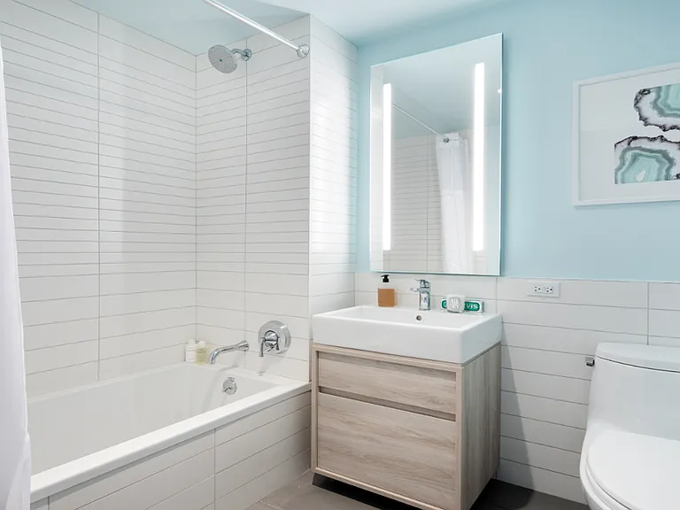 420 Kent Ave #Penthouse 24 — Photo 11