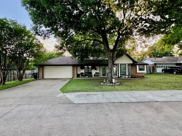 710 Clearman Dr, Crandall, TX 75114