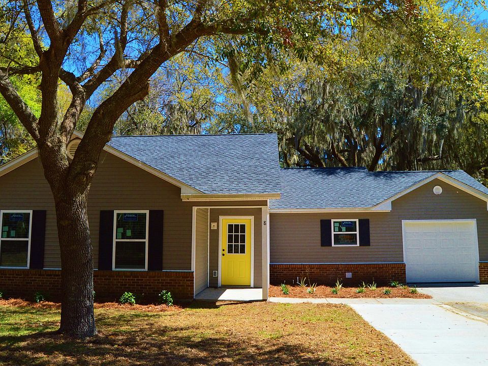 1st image of 8 Avalon Drive