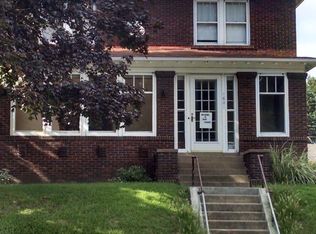 1801 12th Ave, Moline, IL 61265