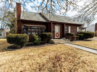 46 Burns St, New Bedford, MA 02740