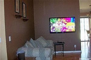 4th image of 5579 Crossbill Ln