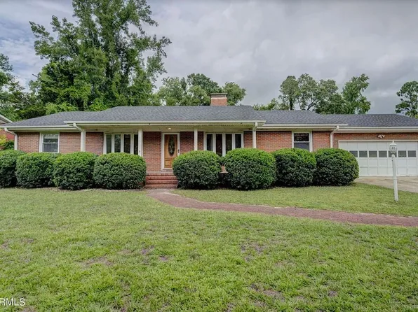 4825 College Acres Dr, Wilmington, NC 28403