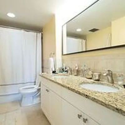 Sold by BSD Realty Worldwide Inc | media 22