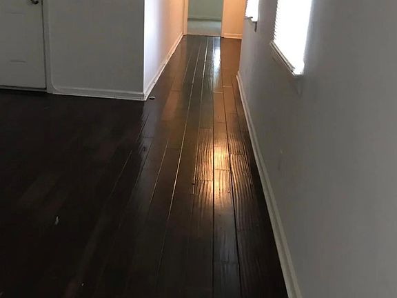 3rd image of 3248 N Carlisle St #2