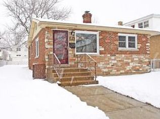 8714 Fernald Ave, Morton Grove, IL 60053