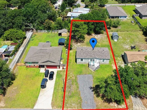 1860 Abercrombie Rd, Gulf Breeze, FL 32563