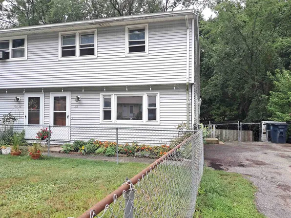 28 Paxton Ter, Nashua, NH 03064