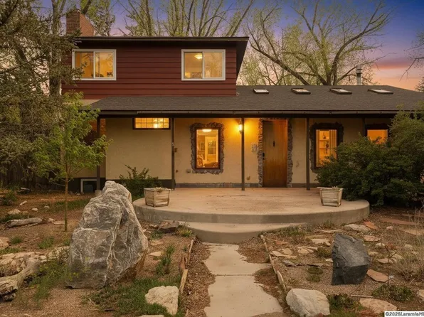 1305 Steele St, Laramie, WY 82070