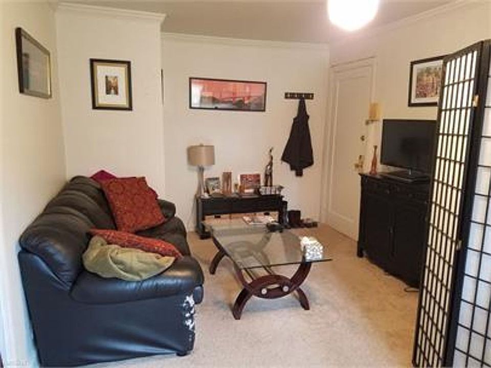 1st image of 5739 Walnut St #2