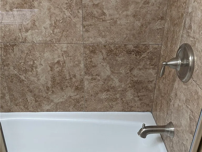 5325 La Forest Dr — Photo 12