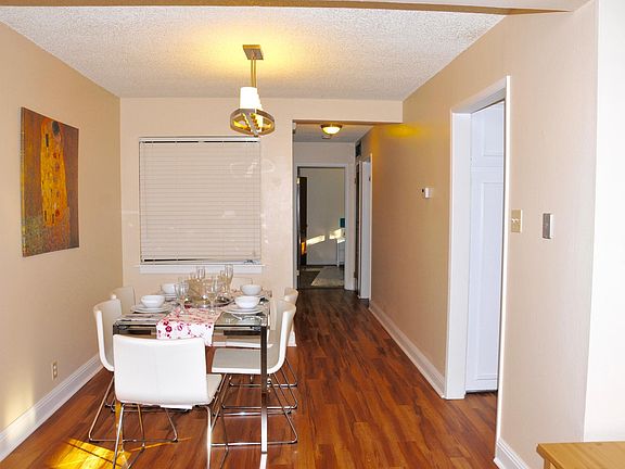 3rd image of 19 Belle Ave APT 6