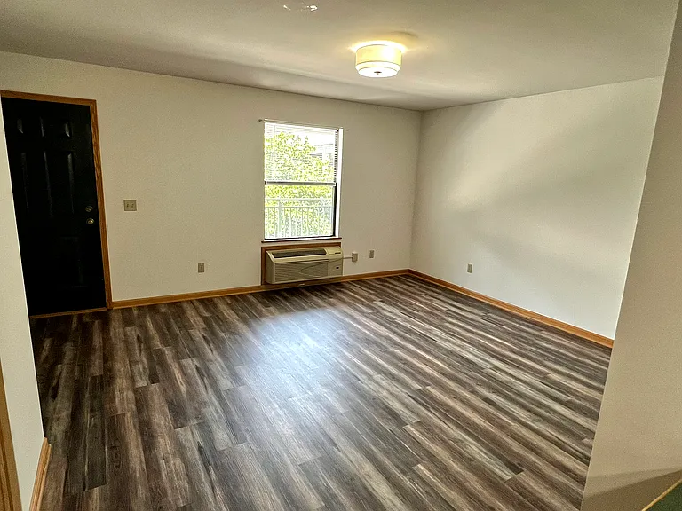 39 Elliott St #204 — Photo 6