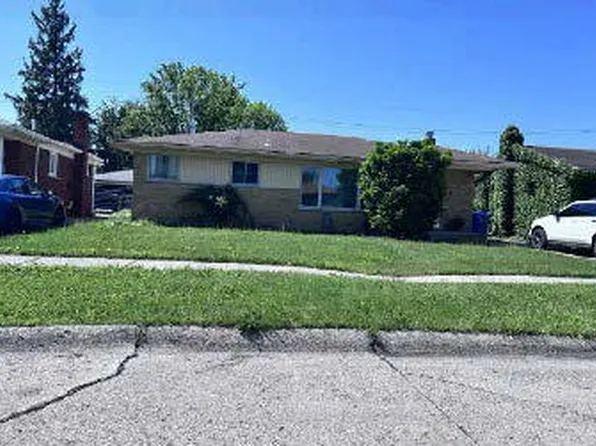 8430 Darlene St, Warren, MI 48093