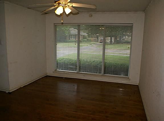 4th image of 607 Greenleaf Dr