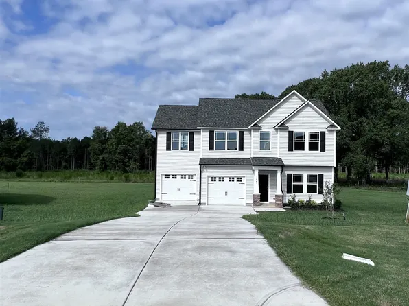 145 Longford Dr, Selma, NC 27576