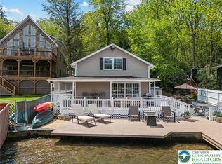 34 S Lake Dr, Lake Harmony, PA 18624