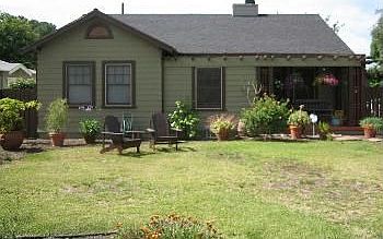1st image of 1506 Paloma St