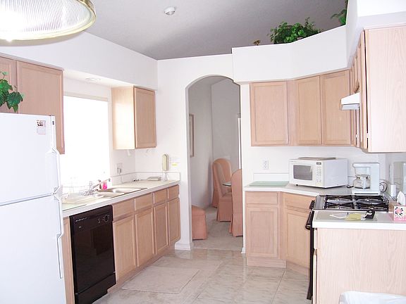 Fully stocked kitchen